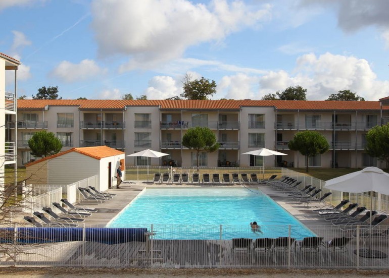 VACANCEOLE - RESIDENCE LE DOMAINE DU CHATEAU VACANCEOLE - RESIDENCE LE DOMAINE DU CHATEAU