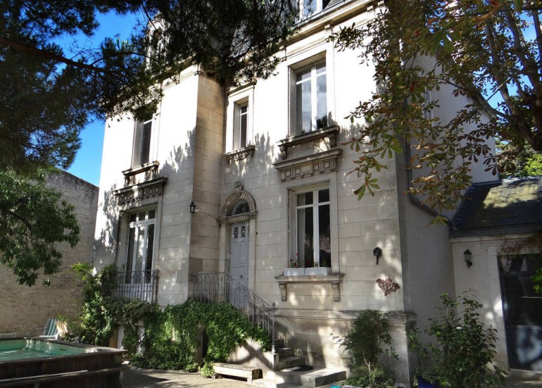 FERRIÈRE CATHERINE - LE CLOS BLEU FERRIÈRE CATHERINE - LE CLOS BLEU