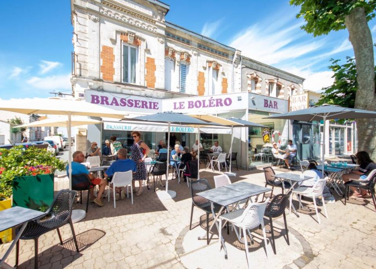 Le Boléro Le Boléro