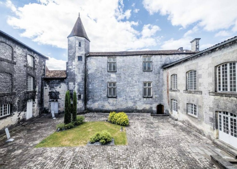 Visite Château de Cognac - Maison des cognacs BARON OTARD & D'USSÉ