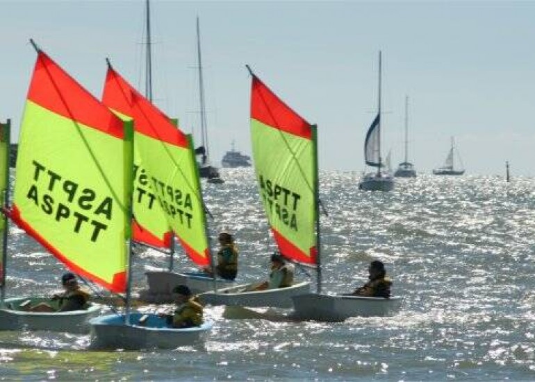 ASPTT La Rochelle Segelschule ASPTT La Rochelle Segelschule