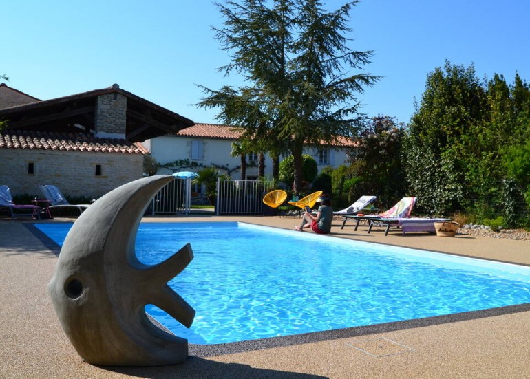 Übernachtung mit Frühstück für 15 Personen - La Rochelle Lodge Übernachtung mit Frühstück für 15 Personen - La Rochelle Lodge