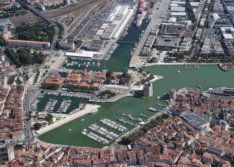 Vue sur le Vieux Port en centre-ville