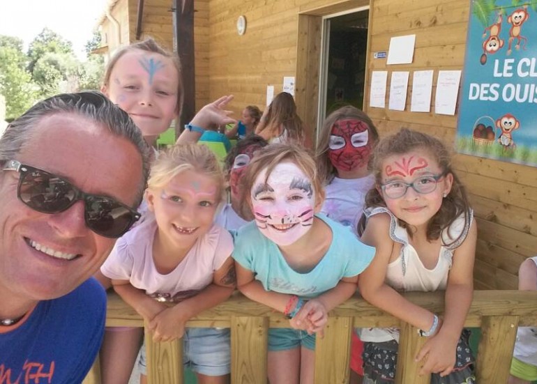 Camping Club OUVERT TOUTE L'ANNÉE - Village Vacances Le Lagon de la Prée ****