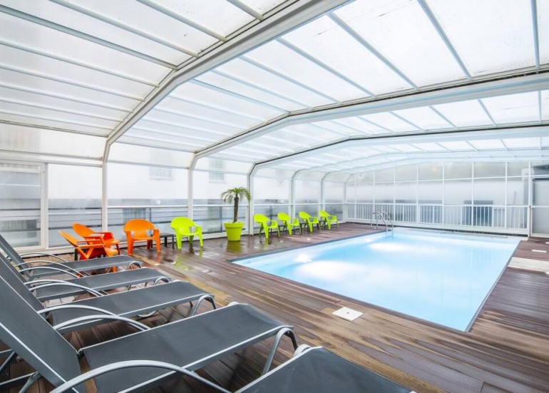 piscine couverte chauffée