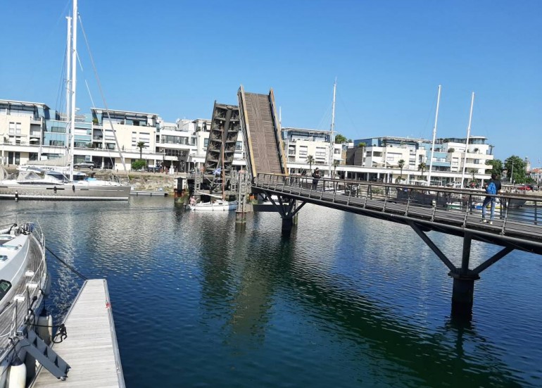 passerelle du bassin des chalutiers