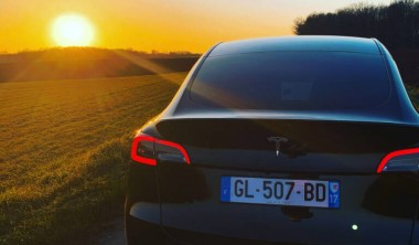 Tesla model y